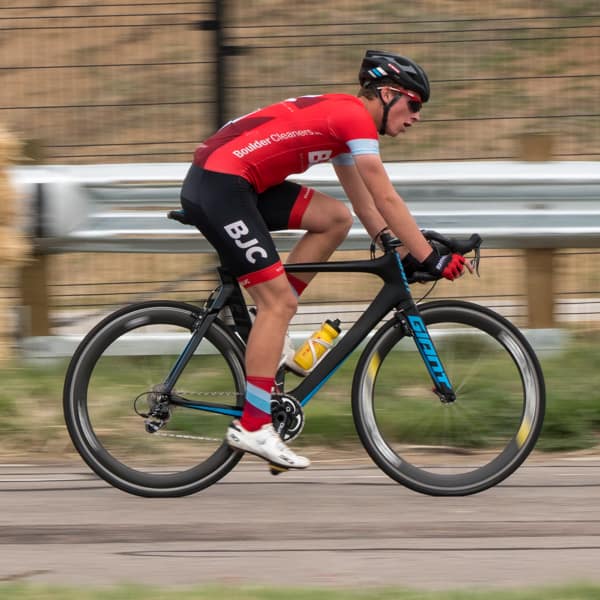 Cyclist on the downhill